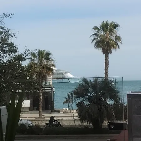 Terraza Frente Al Mar Apartment *