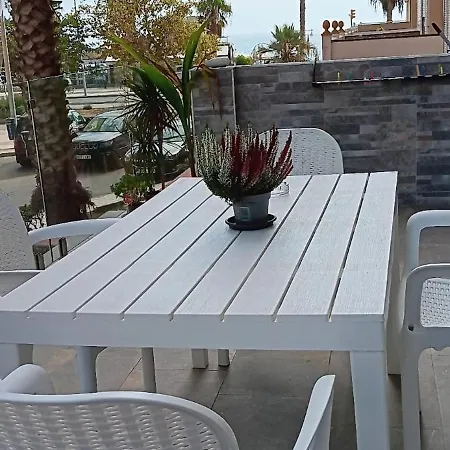 Terraza Frente Al Mar
